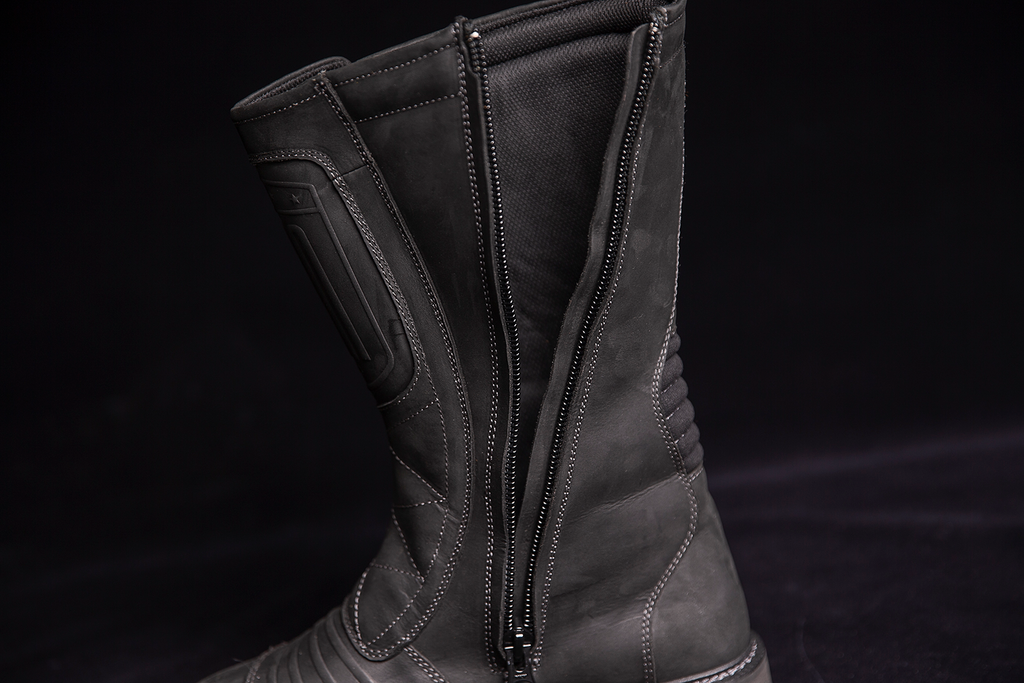 Icon best sale motorcycle boot